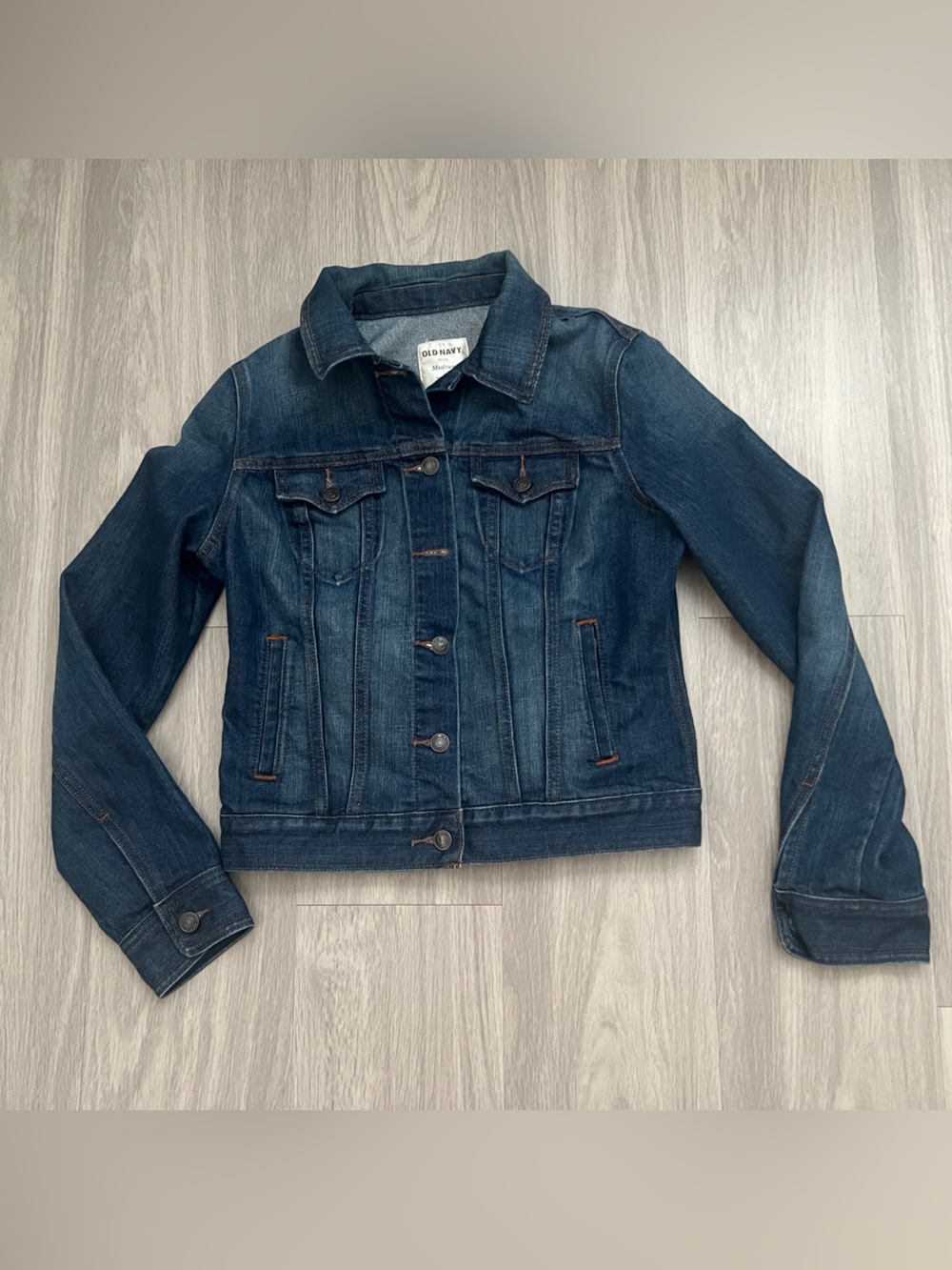 Old Navy Women’s Medium Dark Wash Denim Trucker Jacket Stretch Button Front Jean